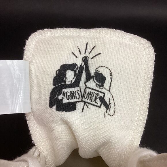 Converse CTAS-Women's 6-Girls Unite- Off-White -Colored Word Graphic-Hi- 567999C - Picture 10 of 11